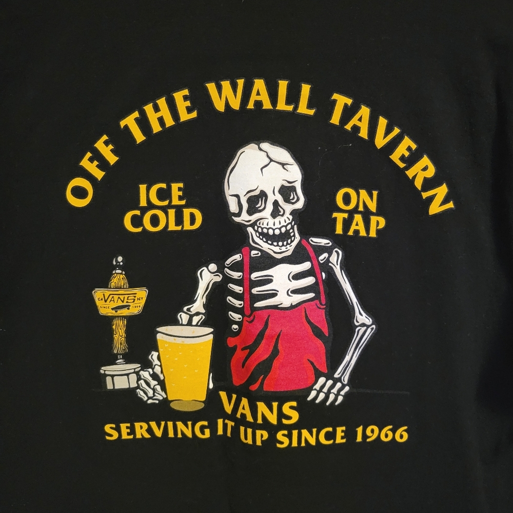 M Vans Off the Wall Tavern Skeleton Black Tshirt Tee
